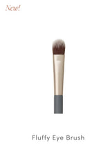 Afbeelding in Gallery-weergave laden, Fluffy Eye Brush