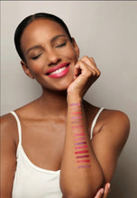 Afbeelding in Gallery-weergave laden, Beyond Matte Lip Stain