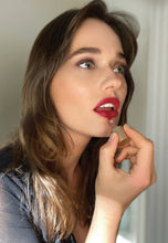 Afbeelding in Gallery-weergave laden, Beyond Matte Lip Stain