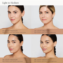 Afbeelding in Gallery-weergave laden, NIEUW! Skintuition SPF30 Radiance-Boosting Liquid Foundation