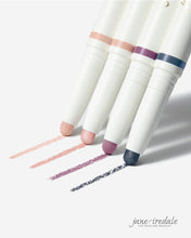 Afbeelding in Gallery-weergave laden, ColorLuxe Eye Shadow Stick
