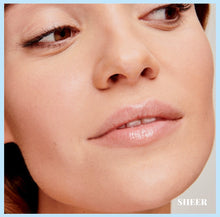 Afbeelding in Gallery-weergave laden, HydroPure Hyaluronic Lip Gloss
