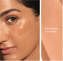 Afbeelding in Gallery-weergave laden, NIEUW! Glow Fixation SPF30 Sheer Tint Skin Enhancer
